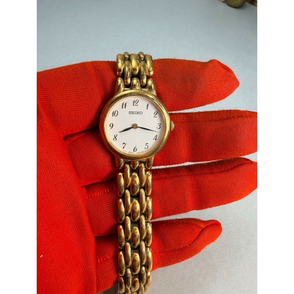 Vintage Seiko Y700-6228 Women's Gold Tone Quartz Watch Japan Movement Working